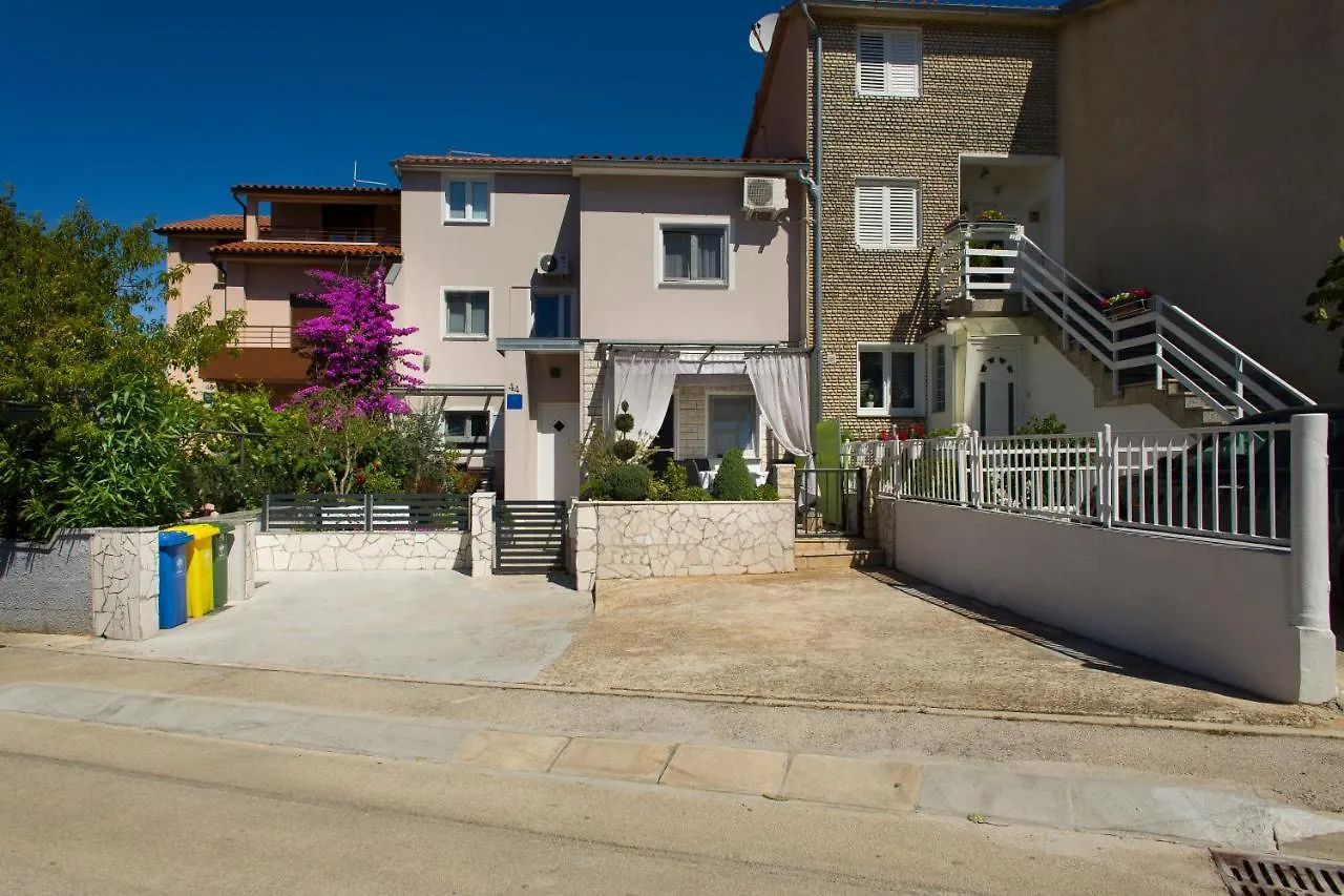 Apartment Katy Pula Croatia
