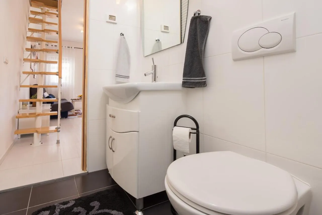 Apartment Katy Pula