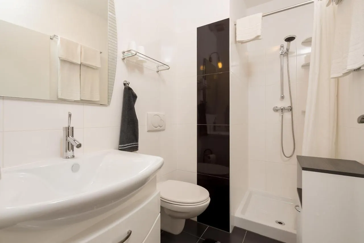 Apartment Katy Pula 0*,